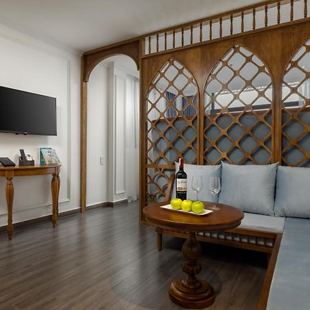 Eliana Premio Hotel ハノイ市 エクステリア 写真