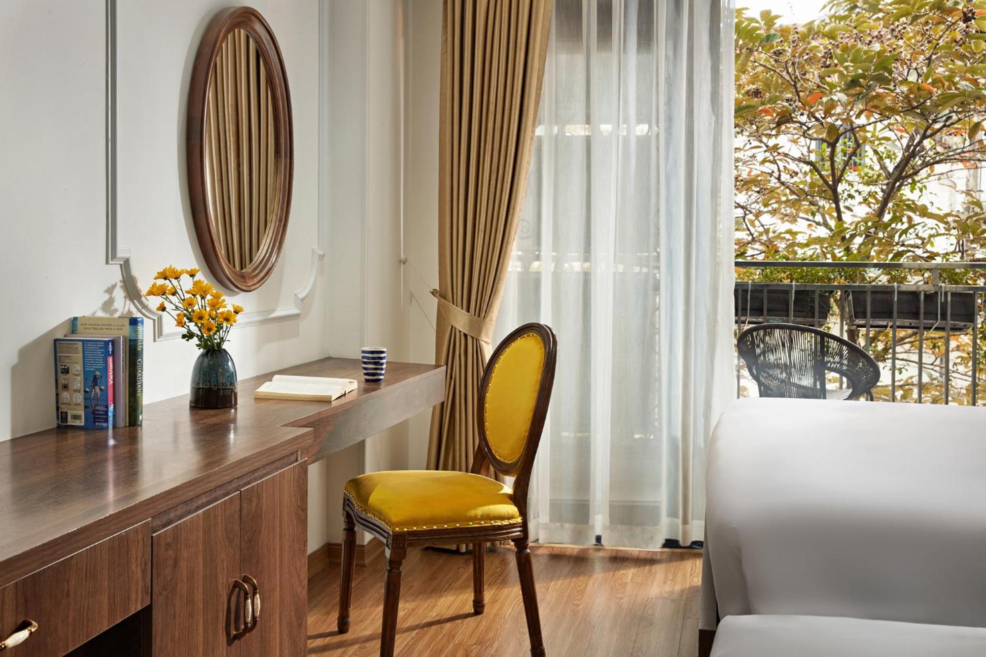 Eliana Premio Hotel ハノイ市 エクステリア 写真